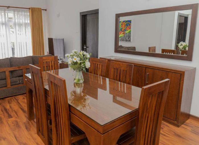 Avenue Nuwara Eliya Apartment ภายนอก รูปภาพ